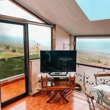 Feriehus Sun-soaked W Patio, Balcony & Garden - Aguilas