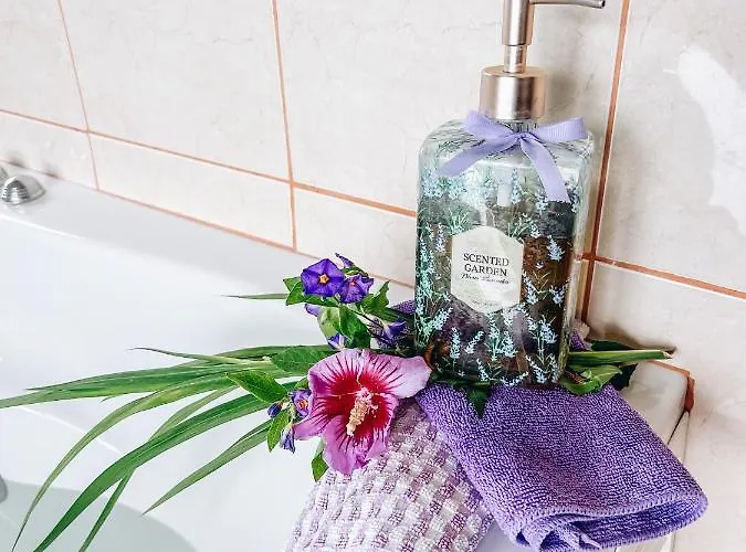 Sun-soaked W Patio, Balcony & Garden - Aguilas *