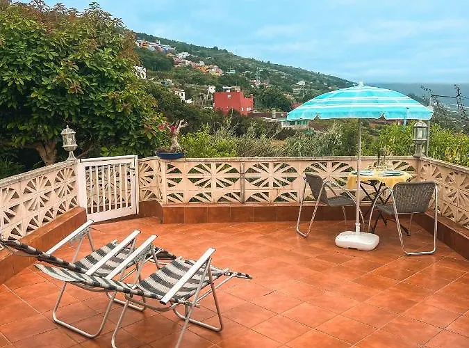 Sun-soaked W Patio, Balcony & Garden - Aguilas 別荘 ラ・オロタバ