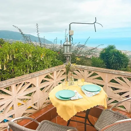 Vakantiehuis Sun-soaked W Patio, Balcony & Garden - Aguilas